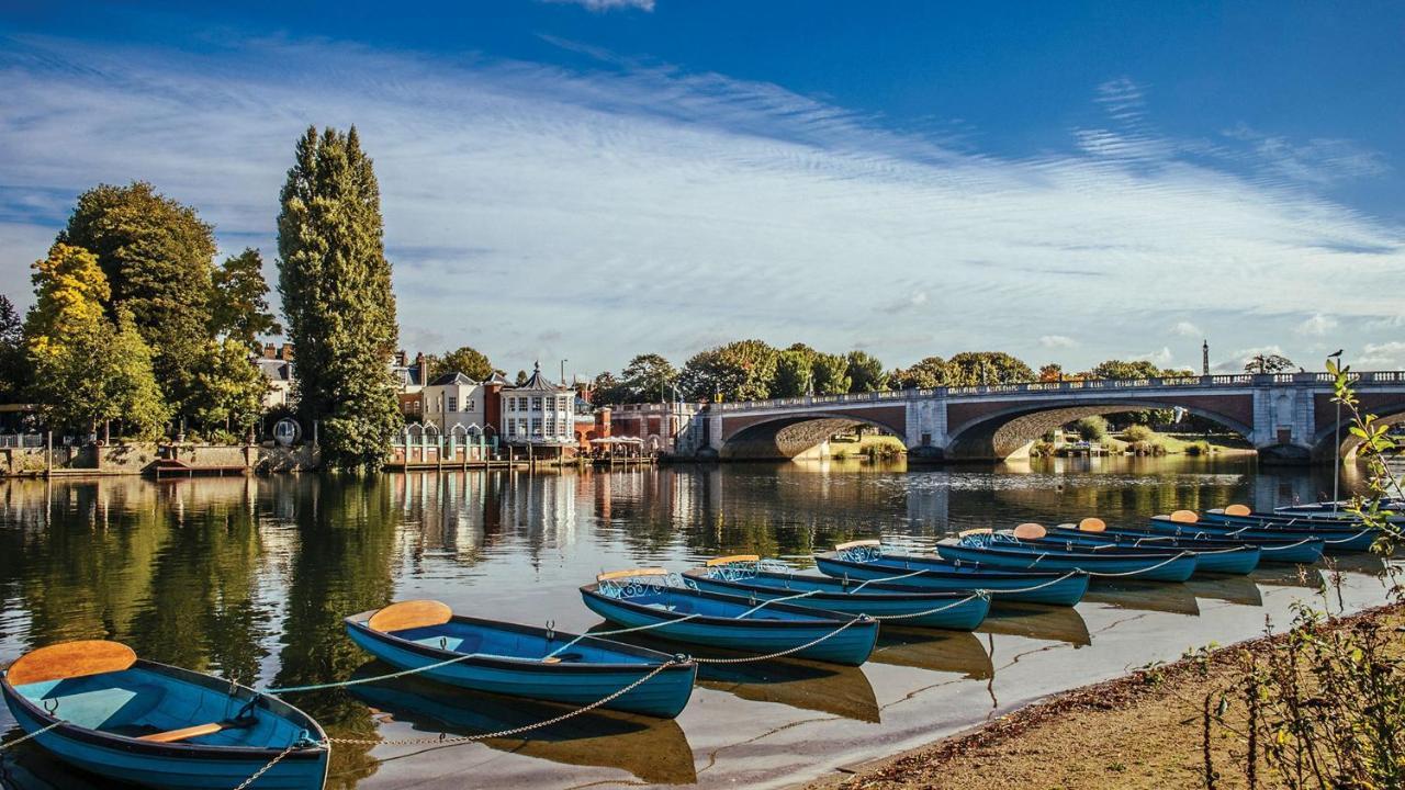 The Mitre, Hampton Court Hotel Kingston upon Thames  Luaran gambar The River Thames at Hampton