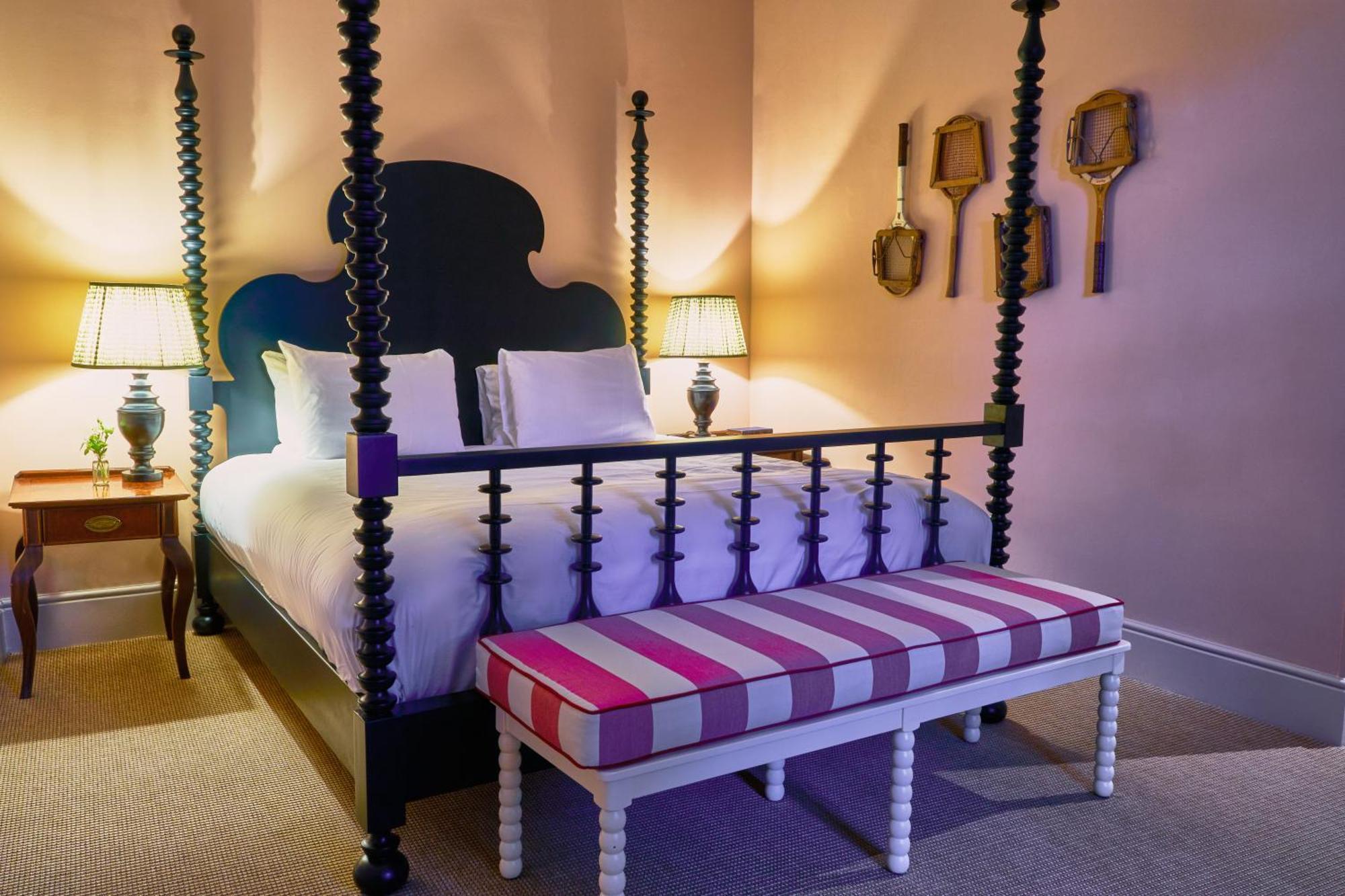 The Mitre, Hampton Court Hotel Kingston upon Thames  Luaran gambar A guest room at the Hotel du Pont