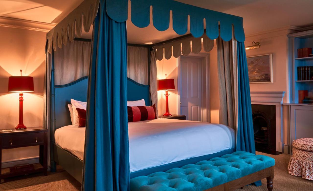 The Mitre, Hampton Court Hotel Kingston upon Thames  Luaran gambar