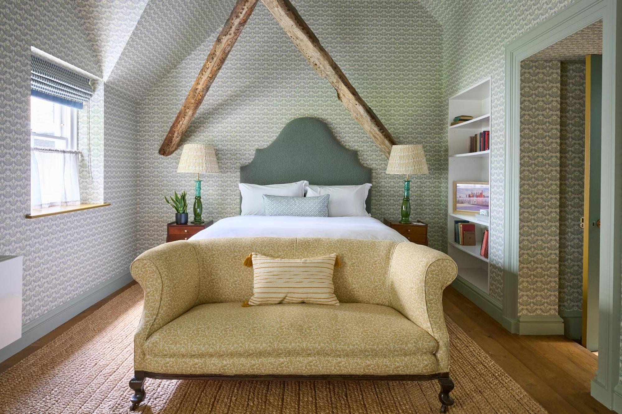 The Mitre, Hampton Court Hotel Kingston upon Thames  Luaran gambar A bedroom at The Mitre
